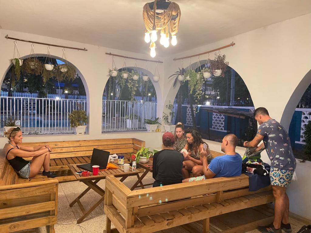 Gallivanters Hostel Dar es Salaam Exterior foto